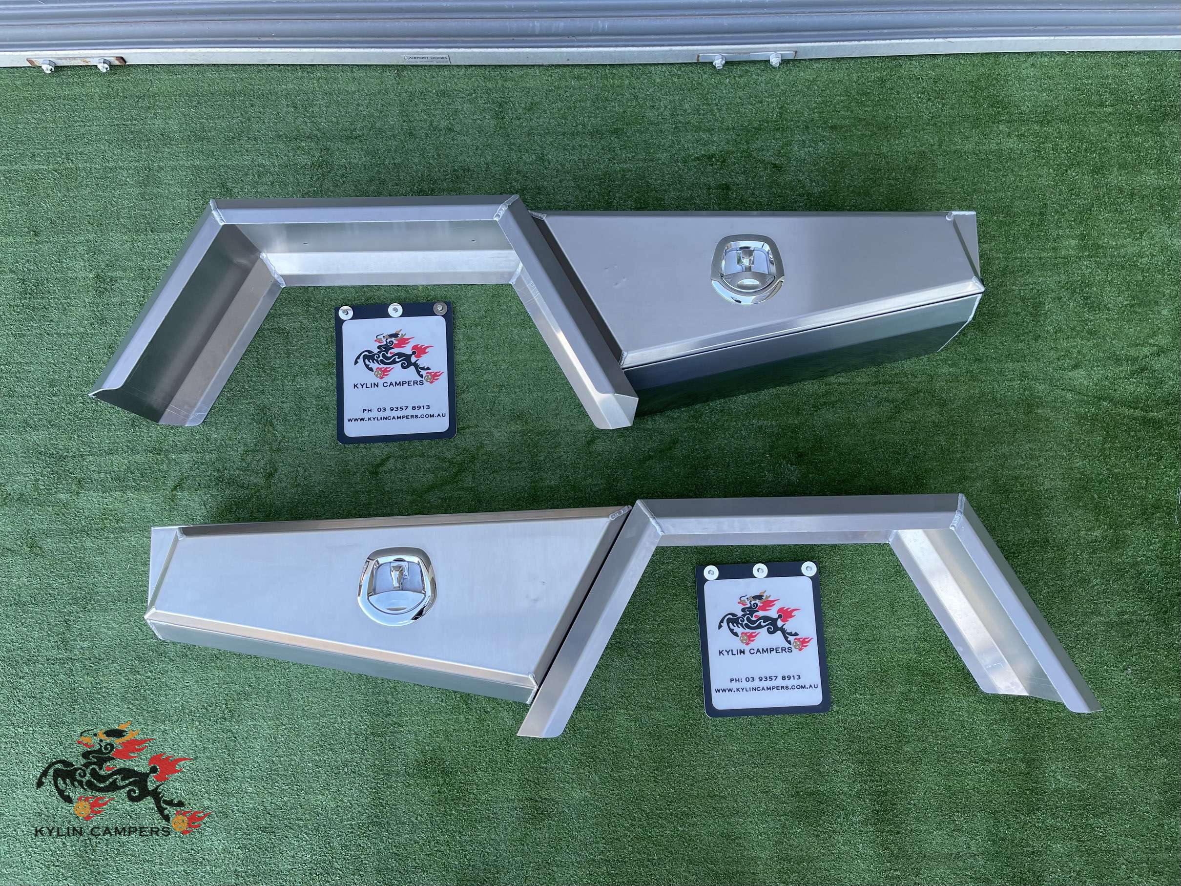 Ute under tray clearance tool boxes