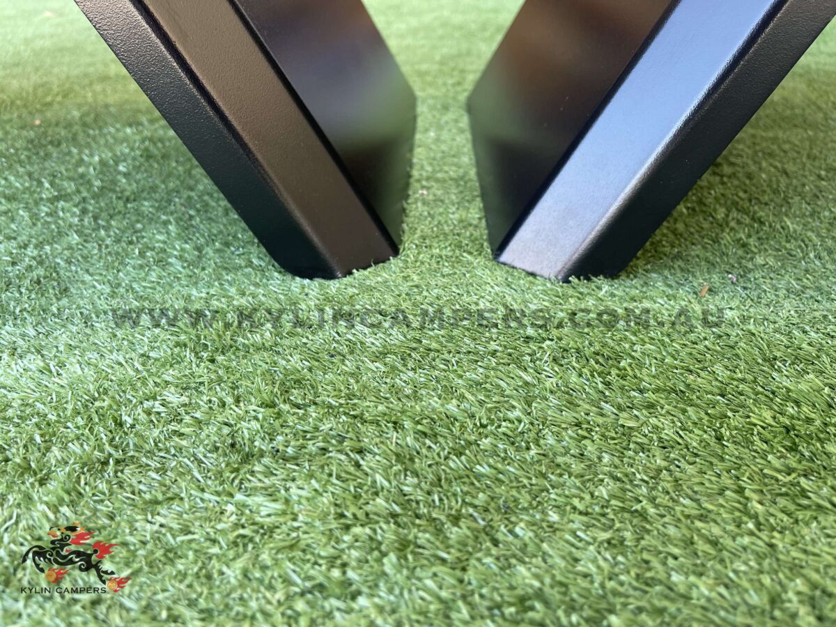 Flared Aluminium Wheel Guards in Black (3mm) (Pair) (Rope Rail Version